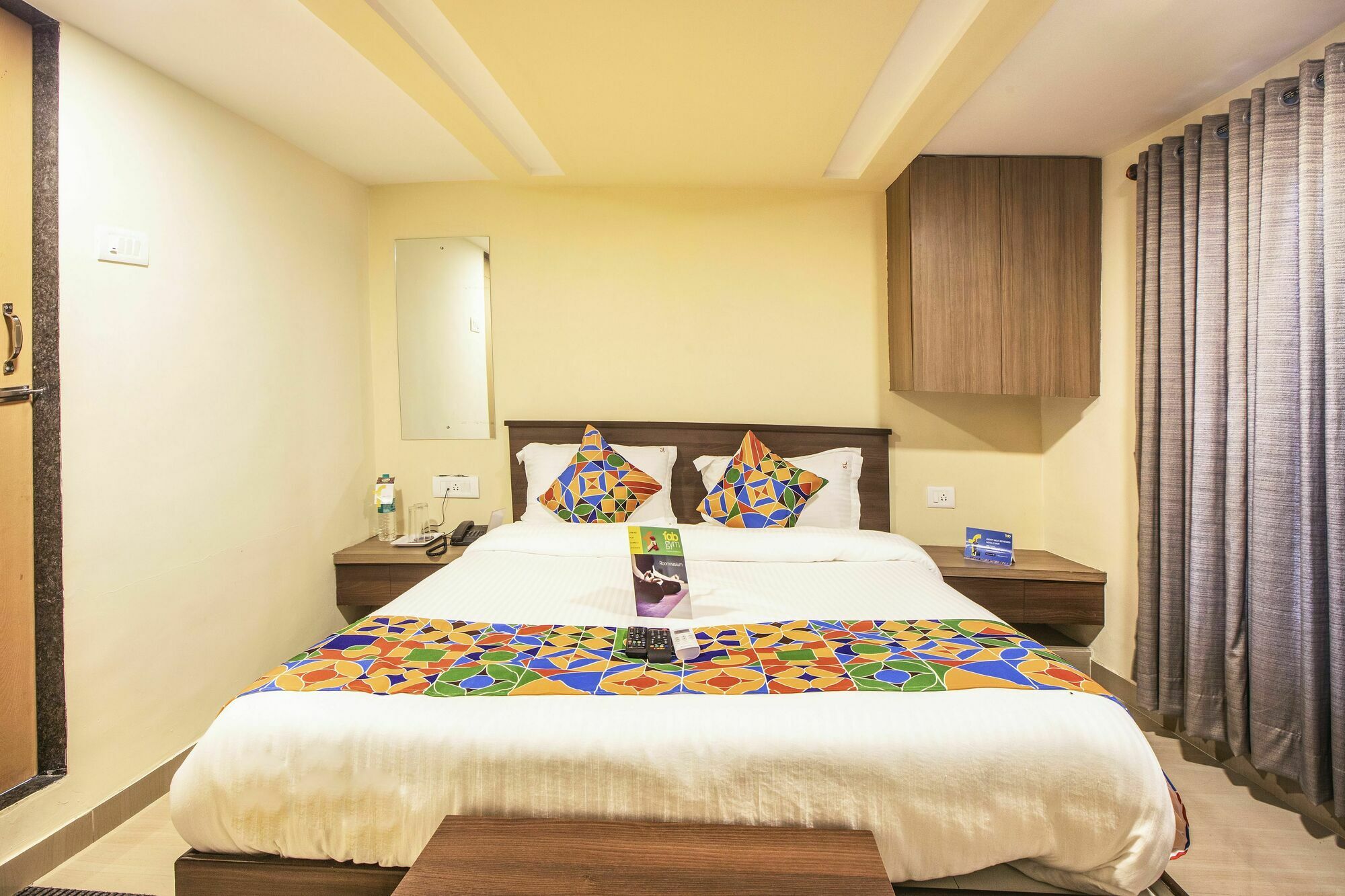 Fabexpress Silver Lake - Nr Bkc Mumbai Dış mekan fotoğraf