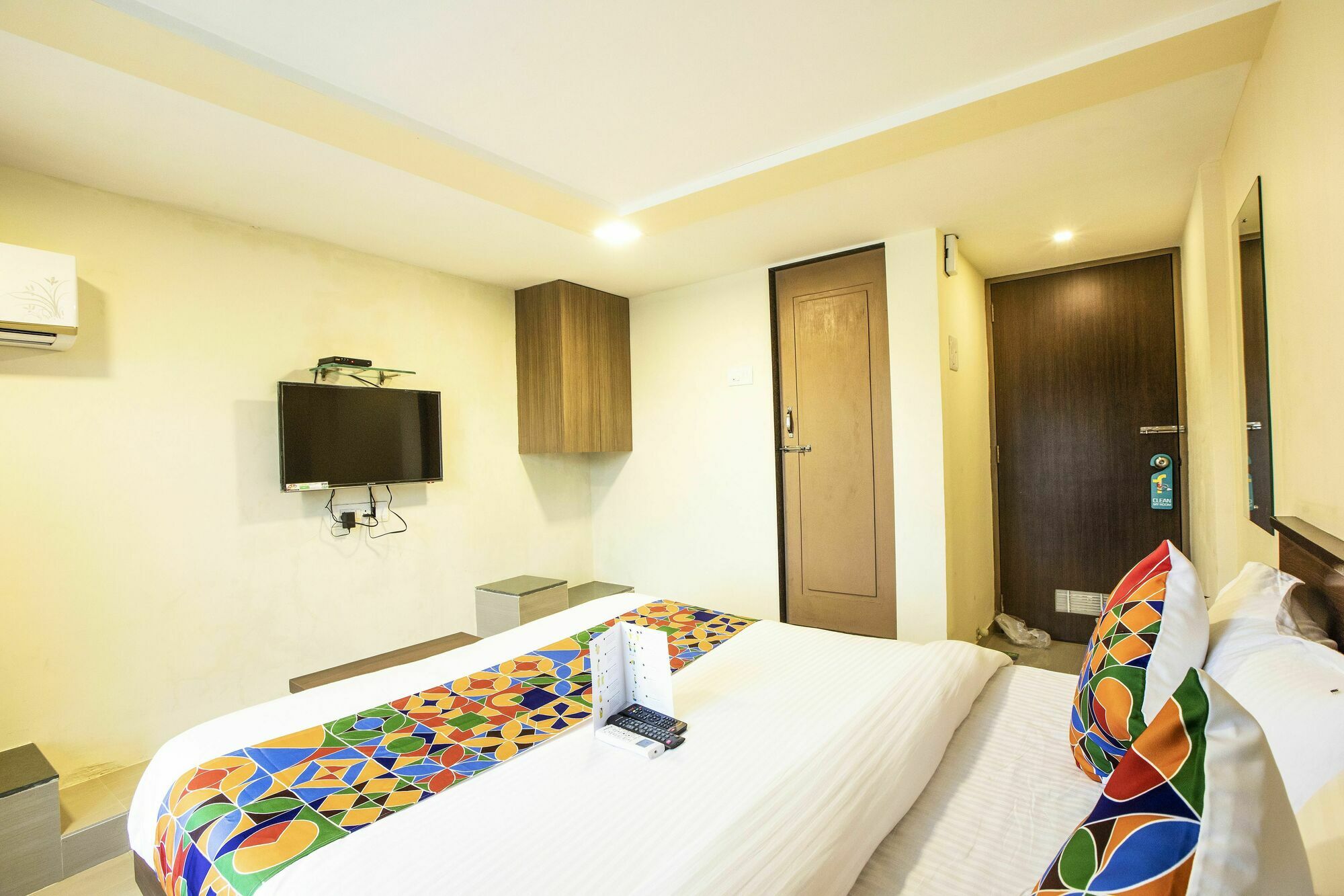Fabexpress Silver Lake - Nr Bkc Mumbai Dış mekan fotoğraf